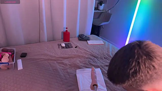 Snapshot of Walt_Enjoy chatting on 17, 11, 2025 Walt Enjoy online show from 17, 11, 2025