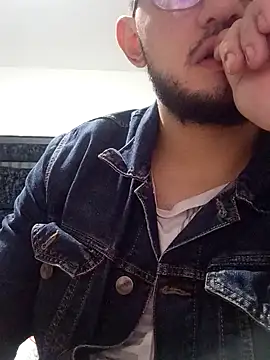 Nene1325 online show from 15, 12, 2024