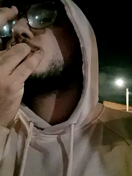 Nene1325 online show from 19, 12, 2024