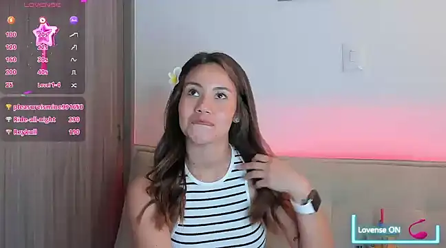 Snapshot of Tamaraa_Serra chatting on 24, 1, 2025 Tamaraa Serra online show from 24, 1, 2025