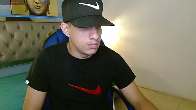 Snapshot of Jheidertwink chatting on 9, 1, 2025 Jheidertwink online show from 9, 1, 2025