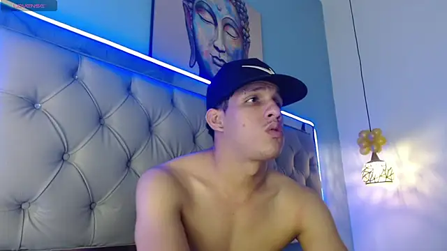 Snapshot of Jheidertwink chatting on 9, 2, 2025 Jheidertwink online show from 9, 2, 2025