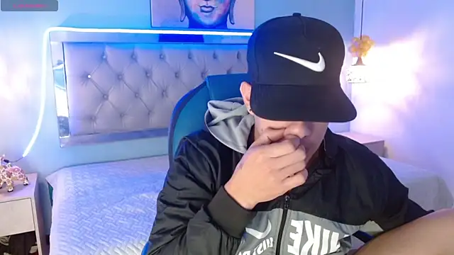 Snapshot of Jheidertwink chatting on 10, 2, 2025 Jheidertwink online show from 10, 2, 2025