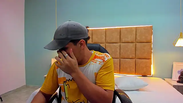 Snapshot of Jheidertwink chatting on 9, 9, 2025 Jheidertwink online show from 9, 9, 2025