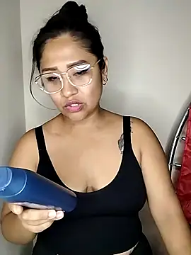 ineliveca online show from 29, 1, 2025