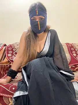 HoneyBearCpl online show from 10, 2, 2025