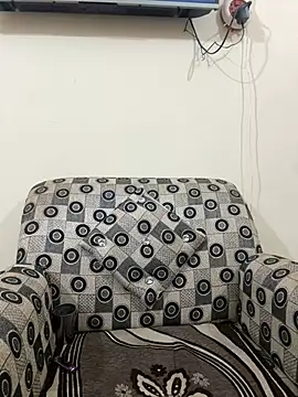 HoneyBearCpl online show from 22, 3, 2025