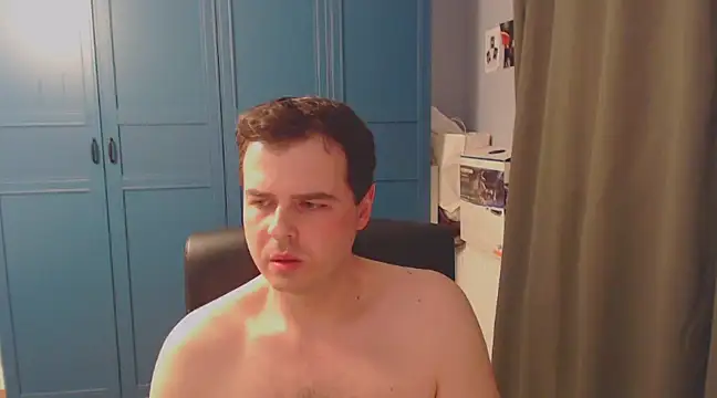 Snapshot of CuteMan33 chatting on 22, 12, 2024 CuteMan33 online show from 22, 12, 2024