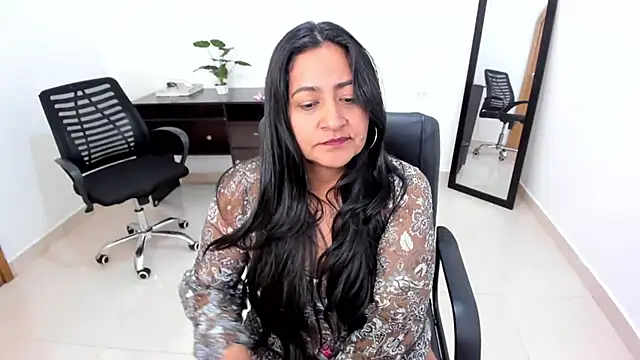 Adele Sweett online show from 10, 2, 2025