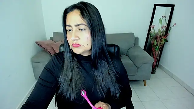 Adele Sweett online show from 27, 3, 2026