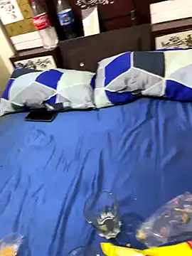 Snapshot of United3 chatting on 12, 11, 2025 United3 online show from 12, 11, 2025