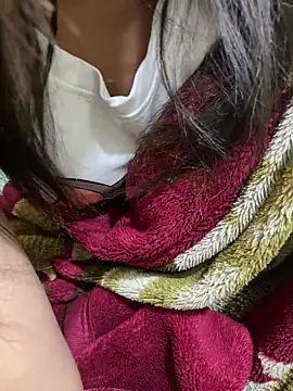 Snapshot of United3 chatting on 4, 12, 2025 United3 online show from 4, 12, 2025