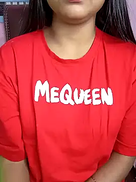 Snapshot of Sexy_Noorha chatting on 31, 12, 2024 Sexy Noorha online show from 31, 12, 2024