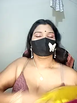 Hot-Angel  online show from 4, 1, 2025