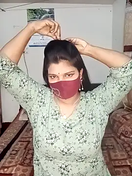 Hot-Angel  online show from 6, 1, 2025