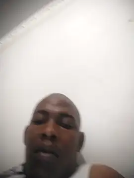 Snapshot of zuludog chatting on 20, 4, 2026 zuludog online show from 20, 4, 2026