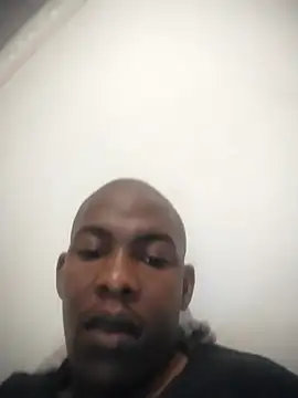Snapshot of zuludog chatting on 21, 4, 2026 zuludog online show from 21, 4, 2026