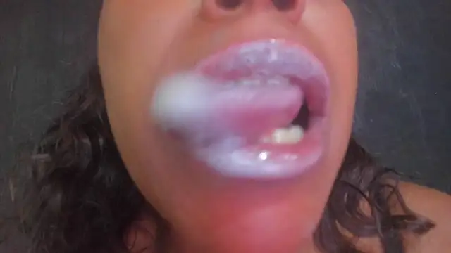 KamariaFyre online show from 17, 3, 2025