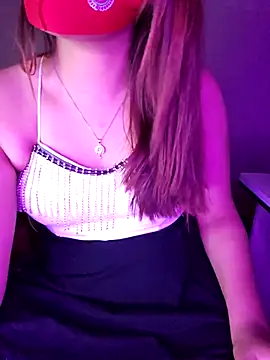 Olivia3 online show from 7, 2, 2025