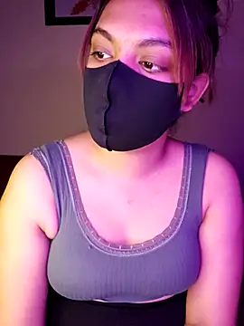 Olivia3 online show from 12, 10, 2025