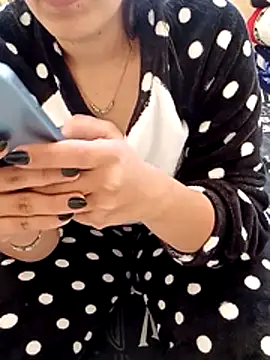 Snapshot of ShadiaStar chatting on 28, 11, 2025 ShadiaStar online show from 28, 11, 2025