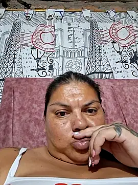 chubby sexy big tits online show from 27, 9, 2025