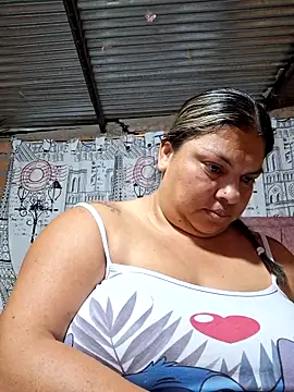 chubby sexy big tits online show from 7, 10, 2025