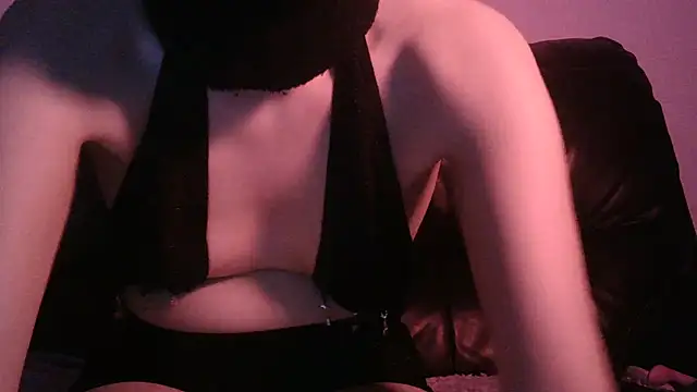 Aleniia10 online show from 12, 1, 2025