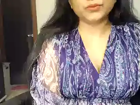 Snapshot of Hritvika chatting on 3, 3, 2025 Hritvika online show from 3, 3, 2025