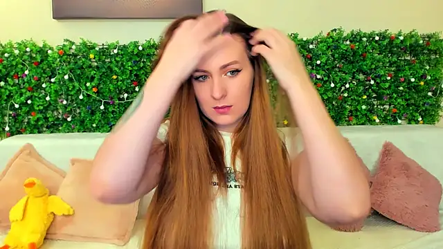 Snapshot of liya_gorgeous chatting on 19, 12, 2024 liya gorgeous online show from 19, 12, 2024