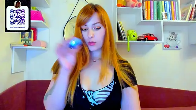 Snapshot of liya_gorgeous chatting on 15, 11, 2025 liya gorgeous online show from 15, 11, 2025