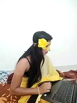 Snapshot of ascuple chatting on 8, 2, 2025 ascuple online show from 8, 2, 2025