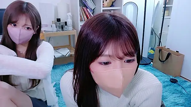 Snapshot of Runarunapi chatting on 25, 9, 2025 Runarunapi online show from 25, 9, 2025