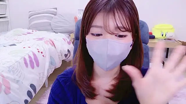 Snapshot of Runarunapi chatting on 24, 10, 2025 Runarunapi online show from 24, 10, 2025