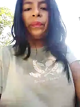 Danna-linyi online show from 1, 2, 2025