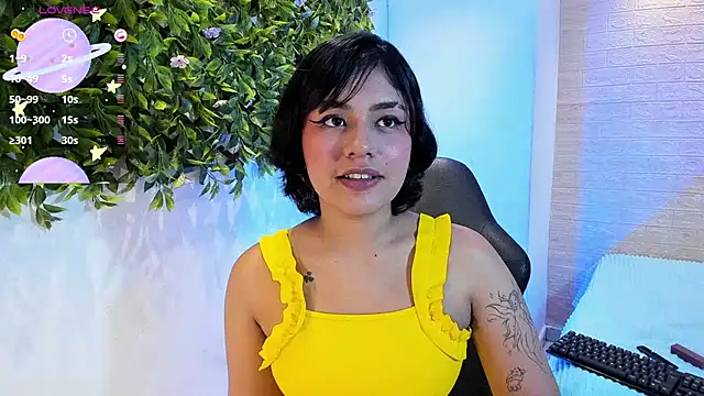  sowy venus  online show from 22, 2, 2025