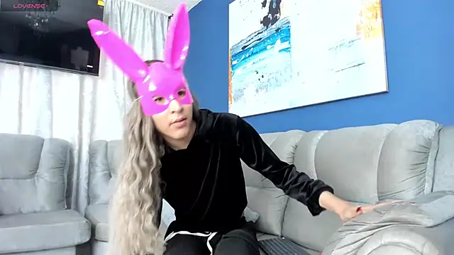  Natassia Dreams online show from 10, 1, 2026