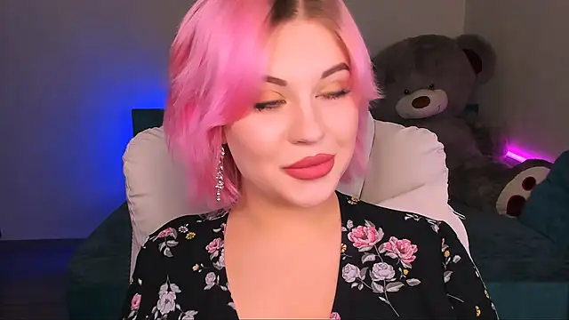 Snapshot of evaharve chatting on 14, 12, 2024 evaharve online show from 14, 12, 2024