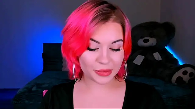 Snapshot of evaharve chatting on 5, 2, 2025 evaharve online show from 5, 2, 2025