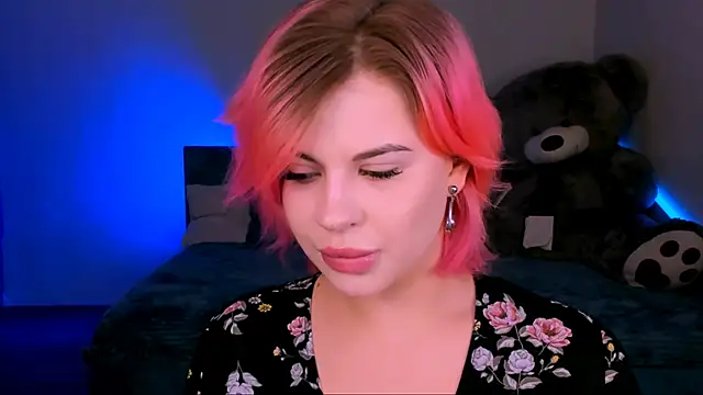 Snapshot of evaharve chatting on 11, 2, 2025 evaharve online show from 11, 2, 2025