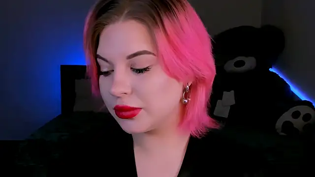 Snapshot of evaharve chatting on 1, 3, 2025 evaharve online show from 1, 3, 2025