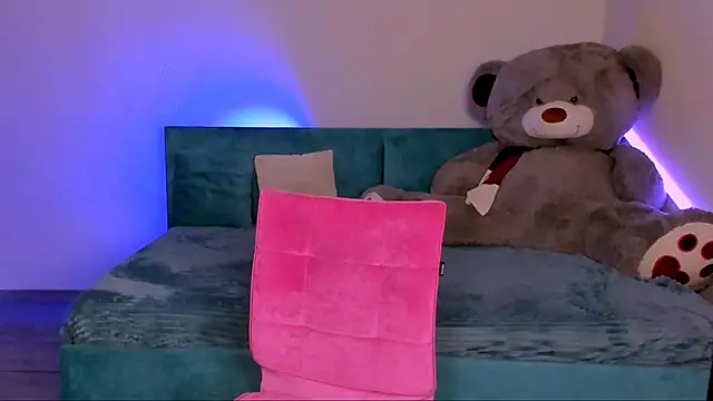 Snapshot of evaharve chatting on 17, 3, 2025 evaharve online show from 17, 3, 2025