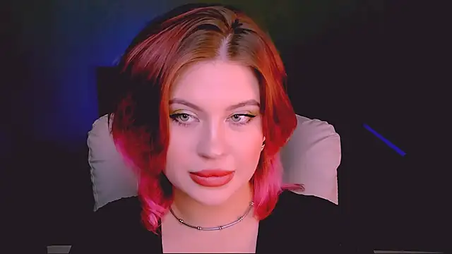 Snapshot of evaharve chatting on 9, 9, 2025 evaharve online show from 9, 9, 2025