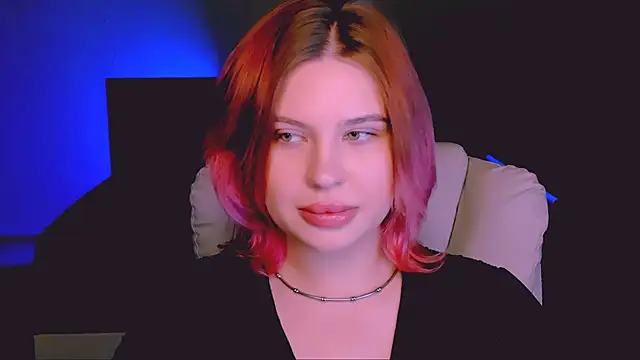 Snapshot of evaharve chatting on 13, 9, 2025 evaharve online show from 13, 9, 2025