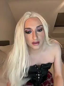 littlebambi26 online show from 1, 5, 2026