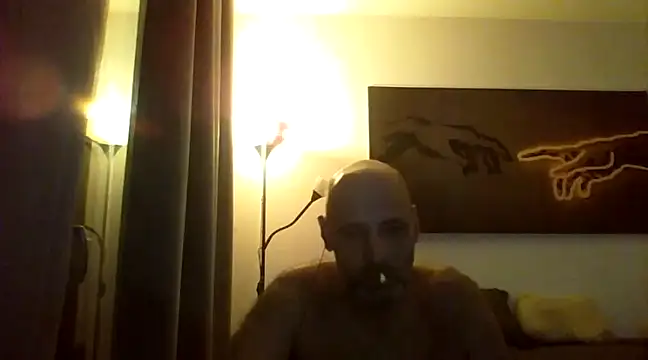 Snapshot of Avamereandmikel chatting on 23, 12, 2024 Avamereandmikel online show from 23, 12, 2024