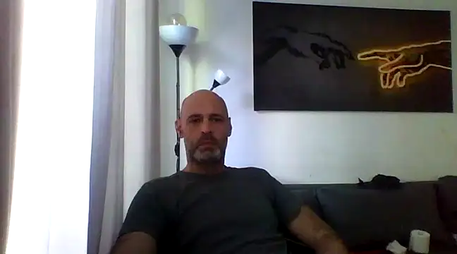 Snapshot of Avamereandmikel chatting on 26, 12, 2024 Avamereandmikel online show from 26, 12, 2024
