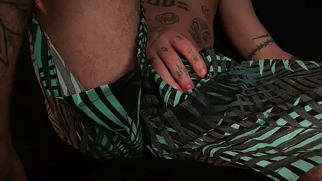 Snapshot of Junihn0 chatting on 22, 12, 2024 Junihn0 online show from 22, 12, 2024