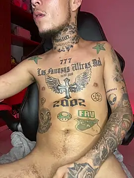 Snapshot of Junihn0 chatting on 30, 1, 2025 Junihn0 online show from 30, 1, 2025