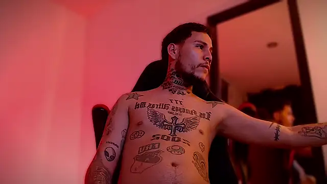 Snapshot of Junihn0 chatting on 11, 9, 2025 Junihn0 online show from 11, 9, 2025